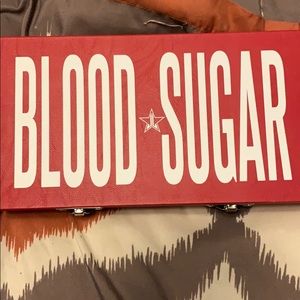 Jeffree Star Blood Sugar palette